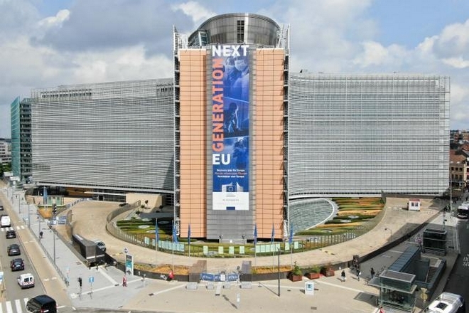 Европейската комисия ще стане първата зелена евроинституция Тя смята да направи